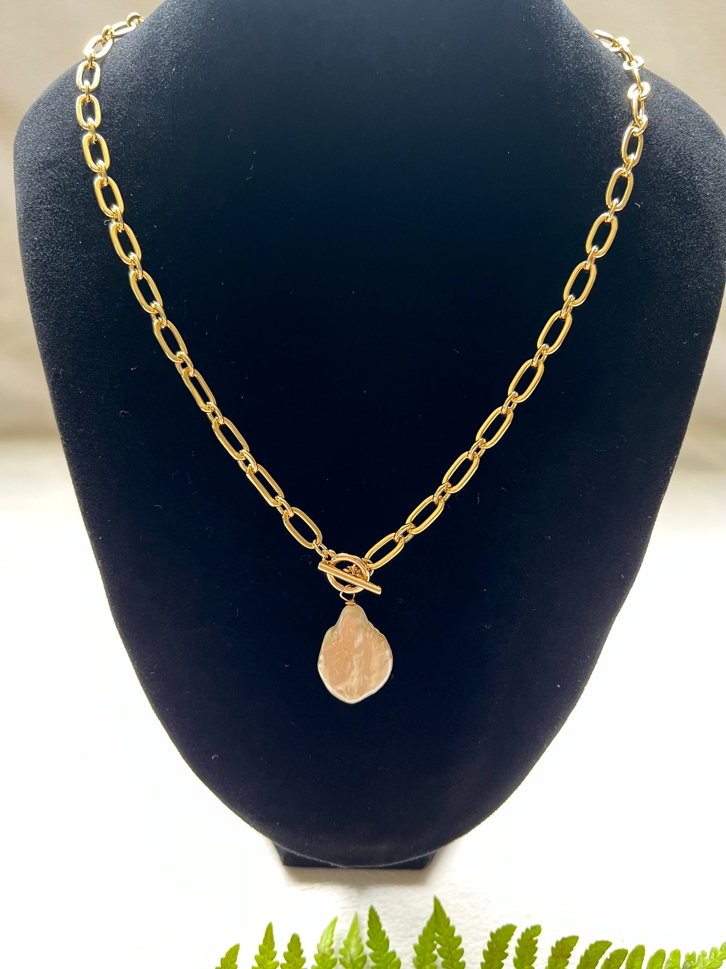 Boujee Necklace in Edison Pearl
