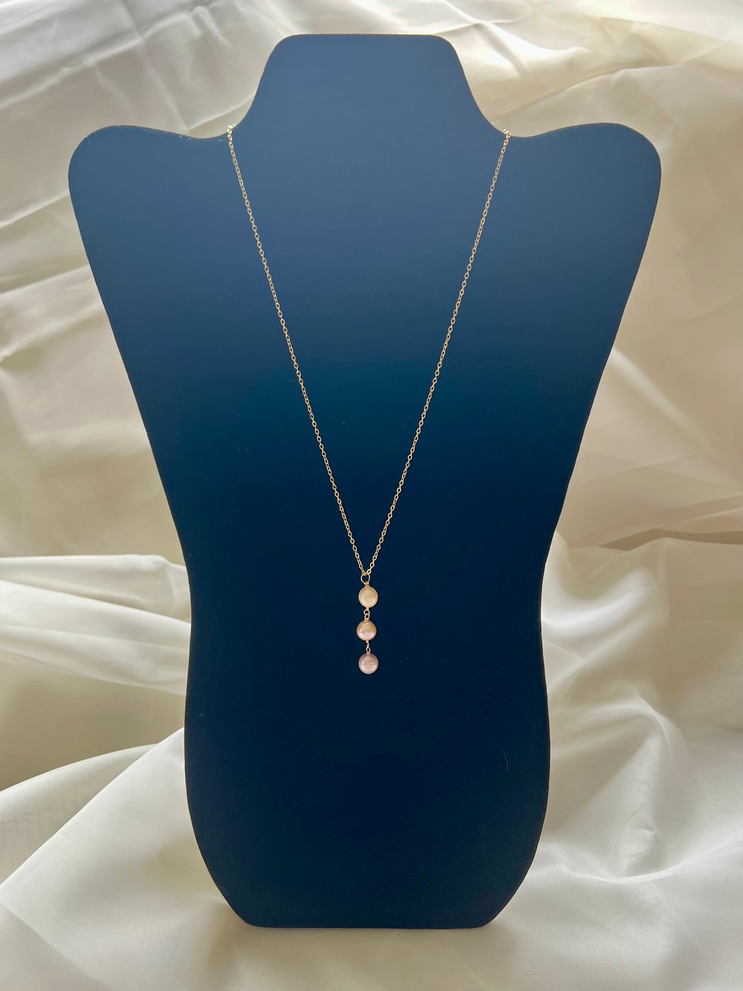 Jordyn Necklace in Pink Edison Pearls