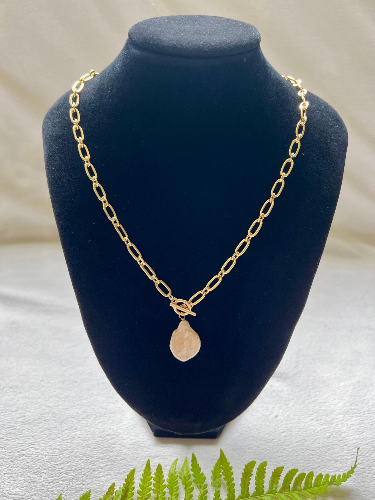 Boujee Necklace in Edison Pearl
