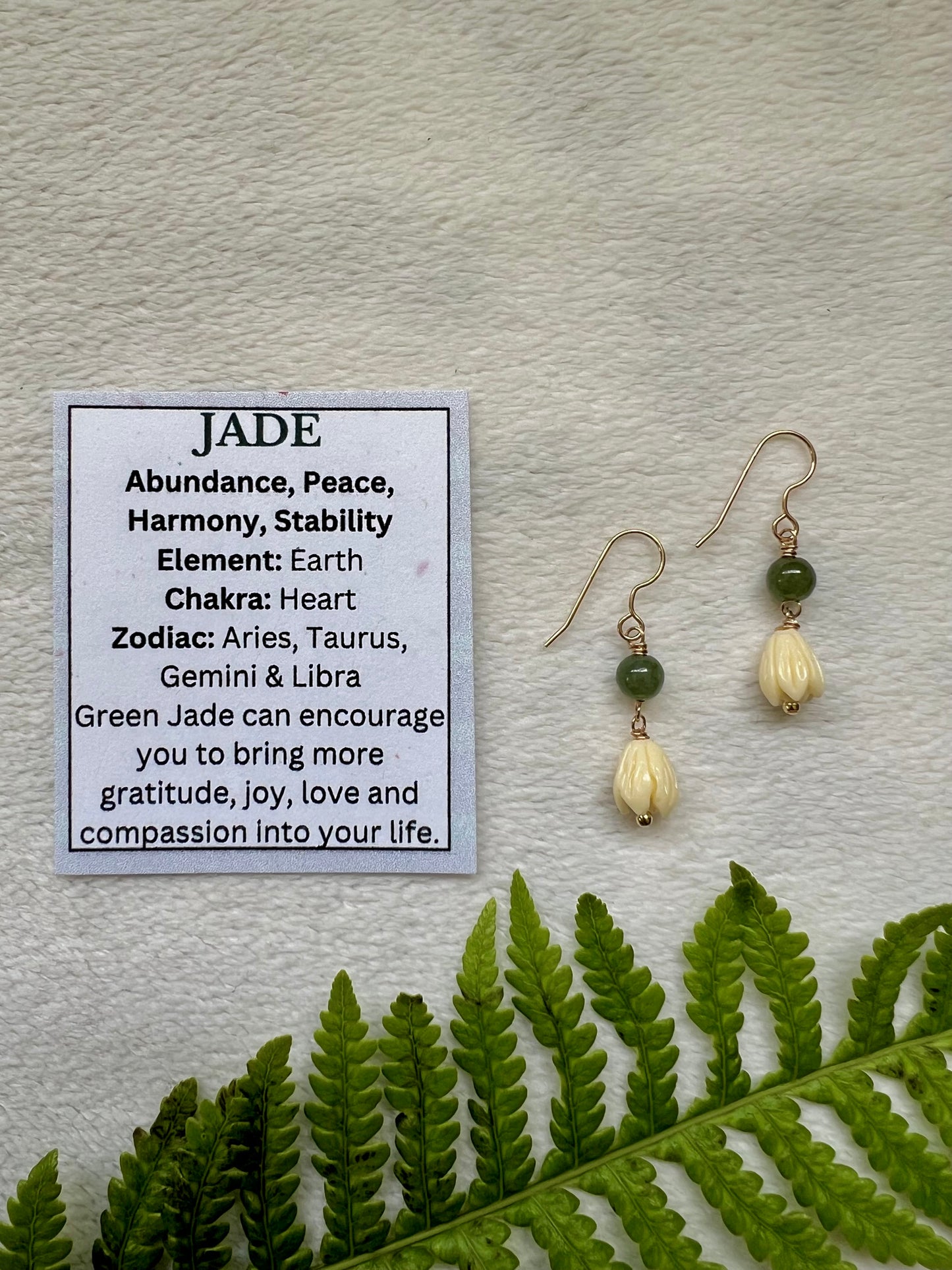 ‘Ekahi Pīkake & Jade Earrings