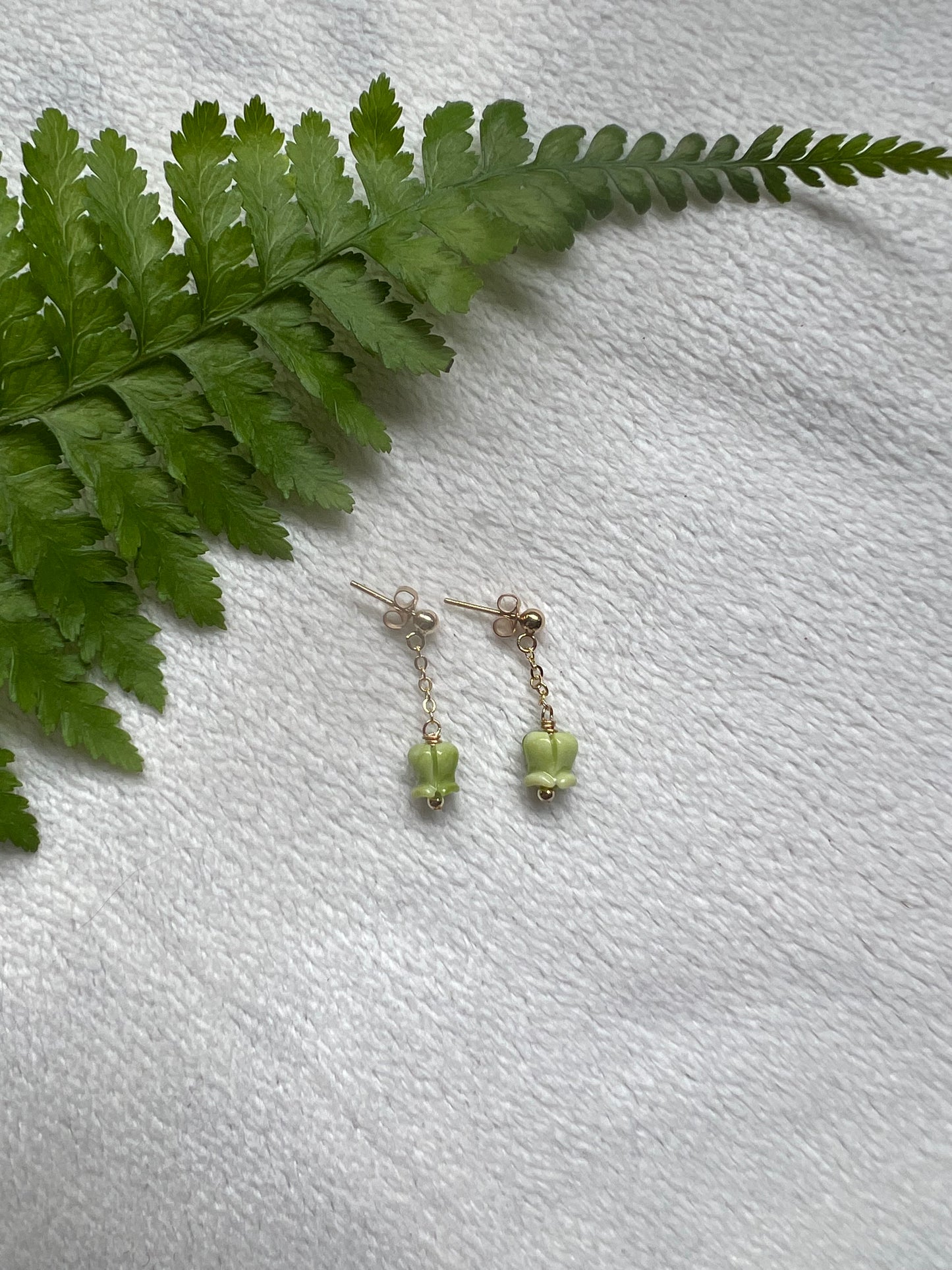 Green Crown Flower Studs