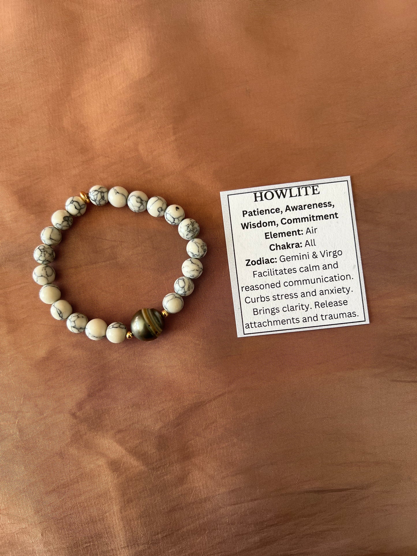 Tahitian Pearl & Howlite Bracelet