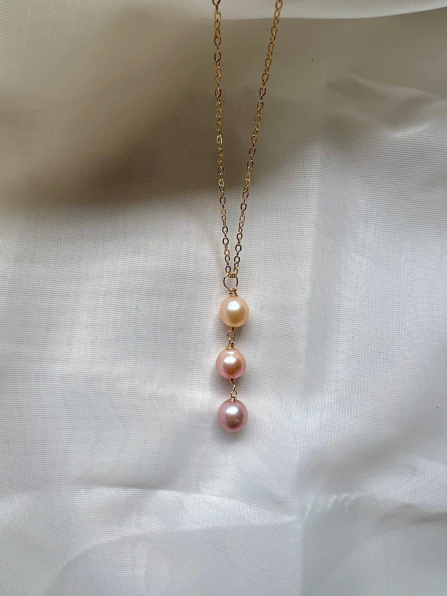 Jordyn Necklace in Pink Edison Pearls