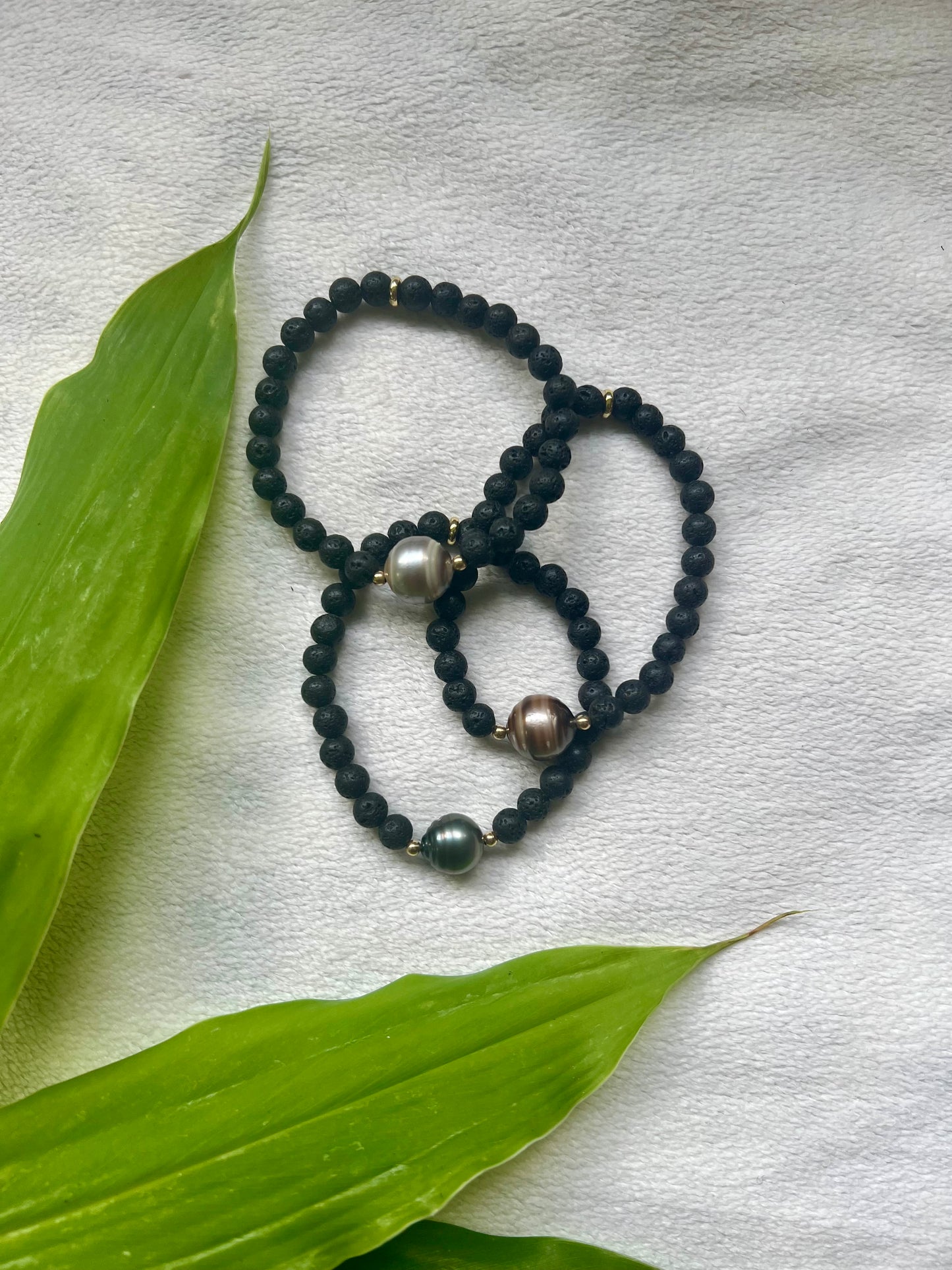 Tahitian Pearl & Lava Stone Stretchy Bracelet