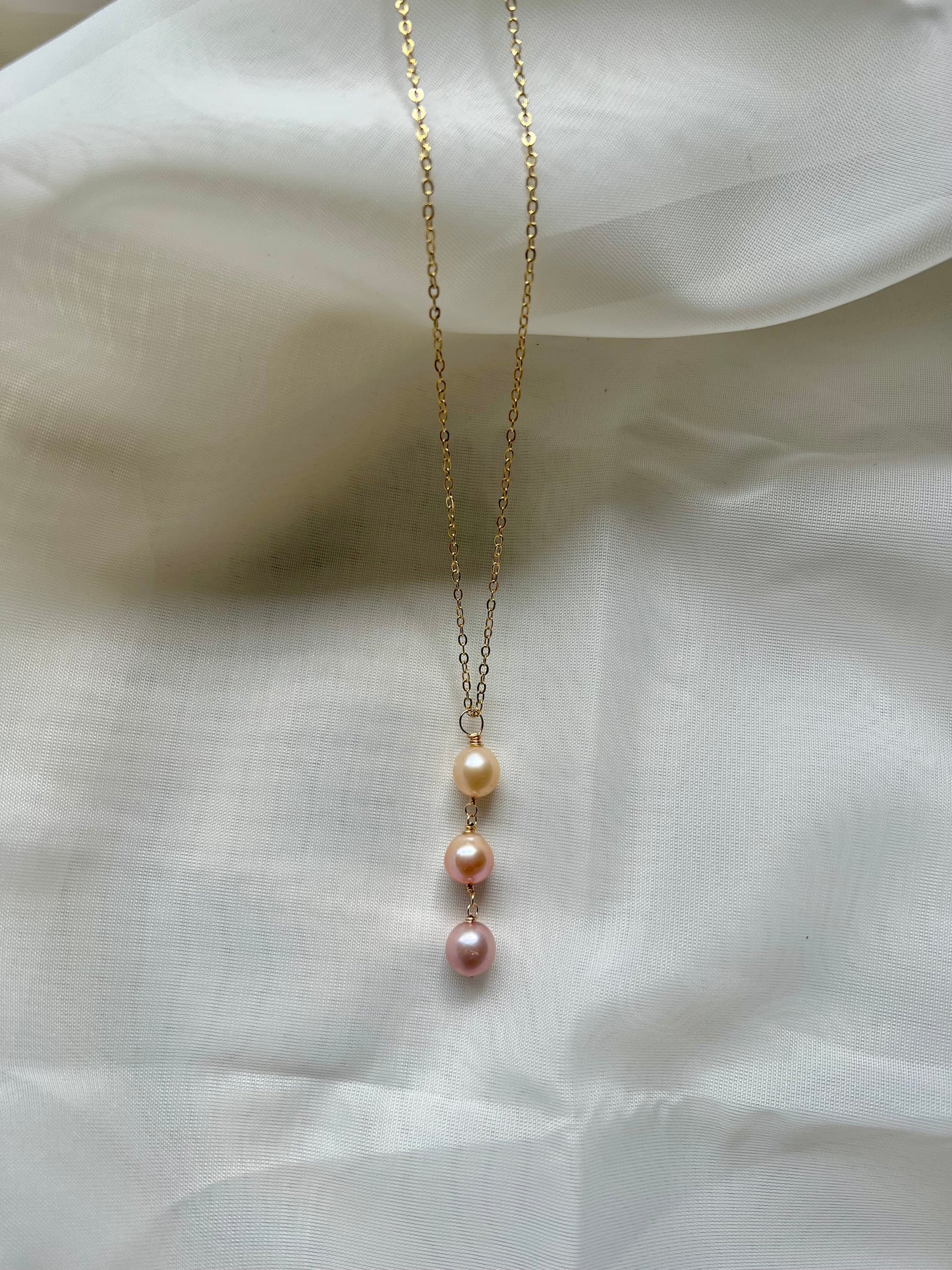 Jordyn Necklace in Pink Edison Pearls