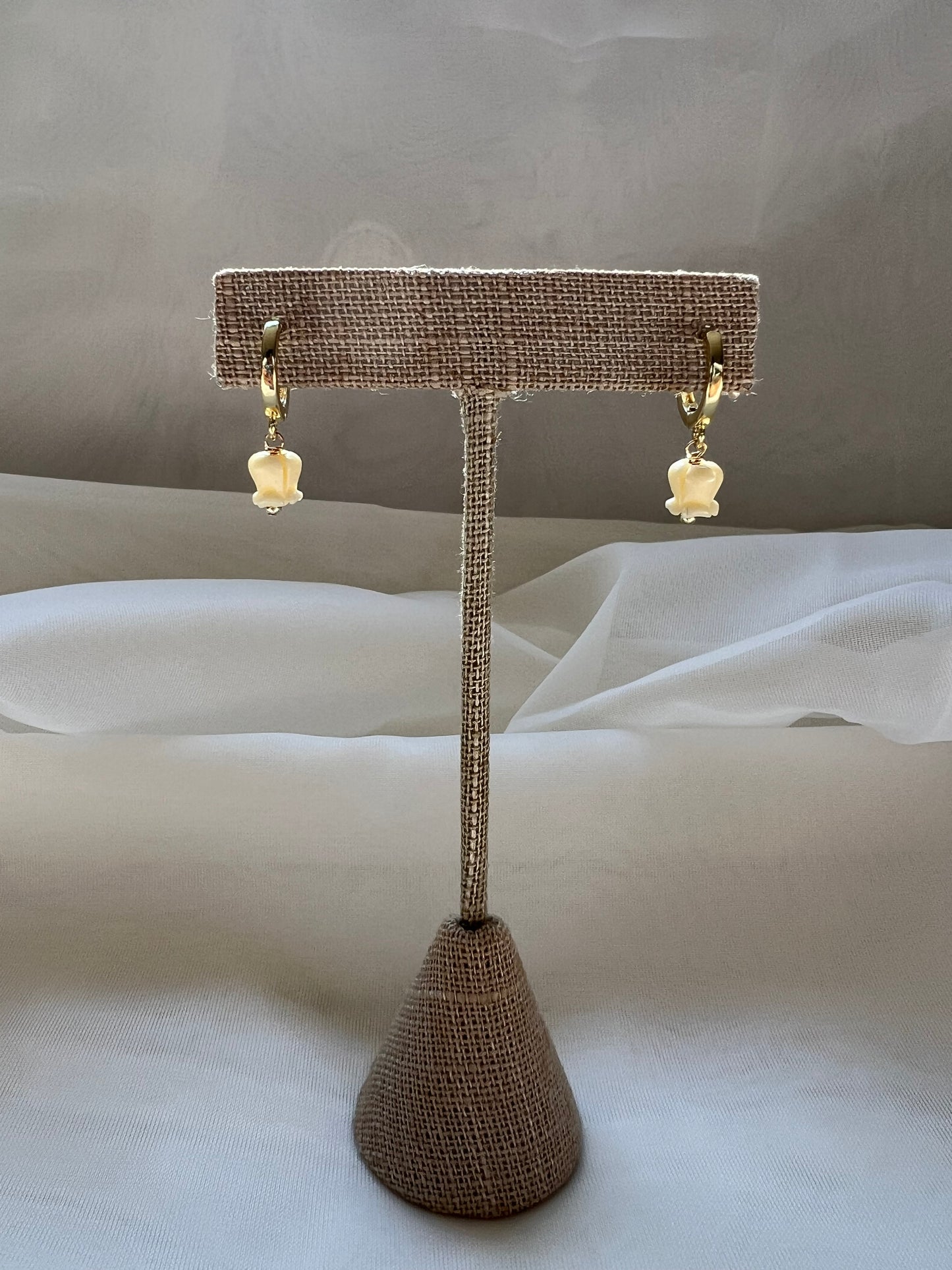 Ivory Crown Flower Huggies