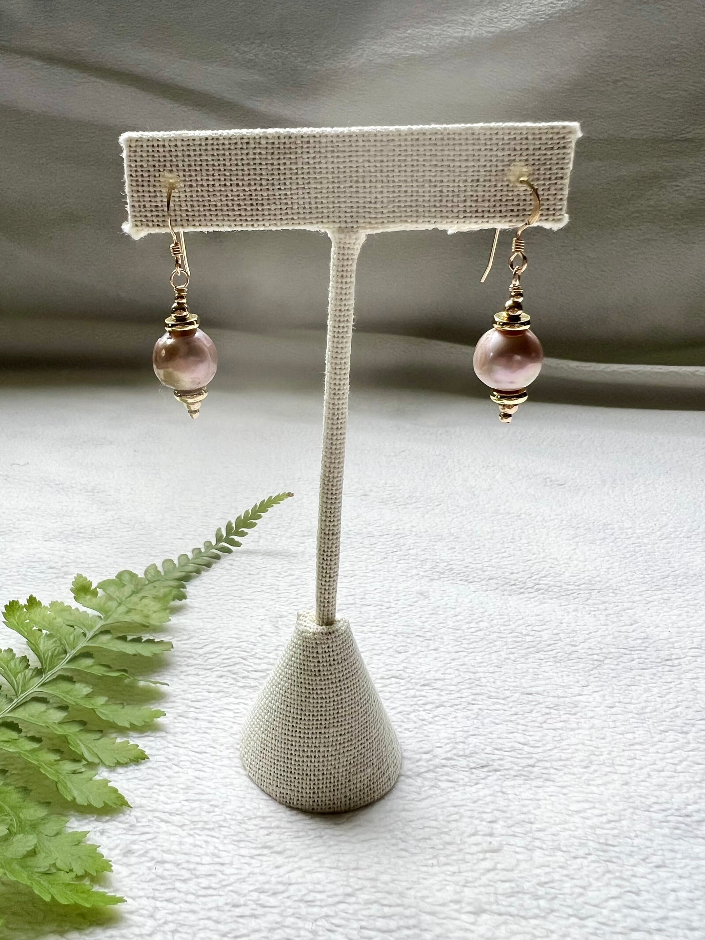 Edison Pearl Minimalist Earrings